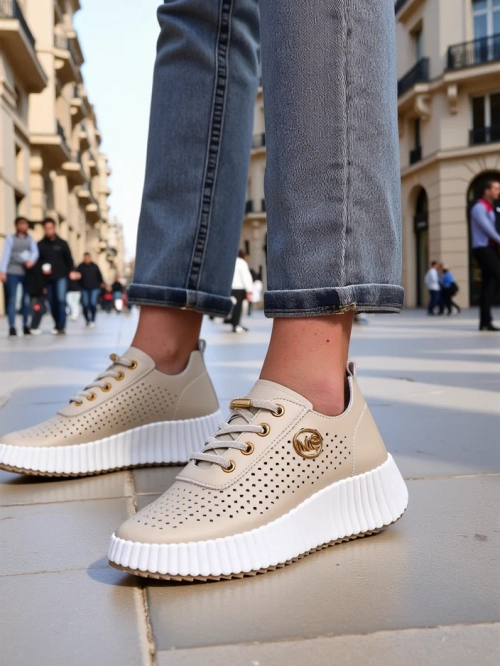 Royalfashion Жіночі спортивні кросівки на шнурівці Jovenes