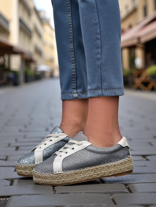 Royalfashion Жіночі кросівки з блиском Sercele