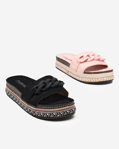 OUTLET Dámské černé pantofle se zdobenou podrážkou Hillam - Obuv