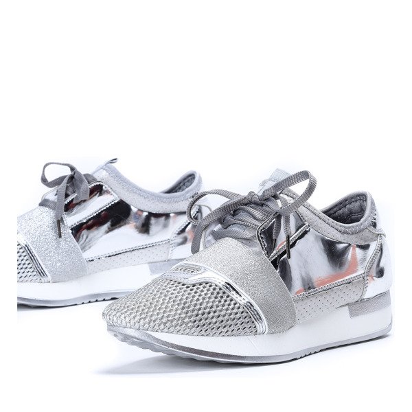 Srebrne buty sportowe Musah - Obuwie