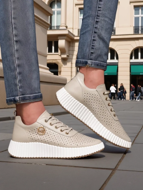 Royalfashion Жіночі спортивні кросівки на шнурівці Jovenes