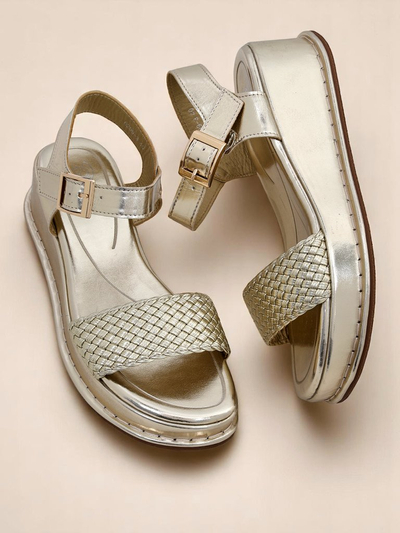 Royalfashion Dámské sandály na klínku s pleteným páskem Fiolle