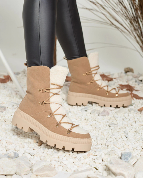 Royalfashion Бежеві жіночі утеплені черевики-трапери з овчиною Lery Walk