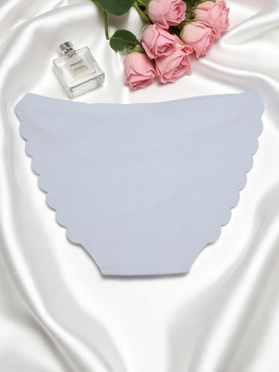 Royalfashion Dámské laserem řezané kalhotky s ozdobnými pásky Edge Chic