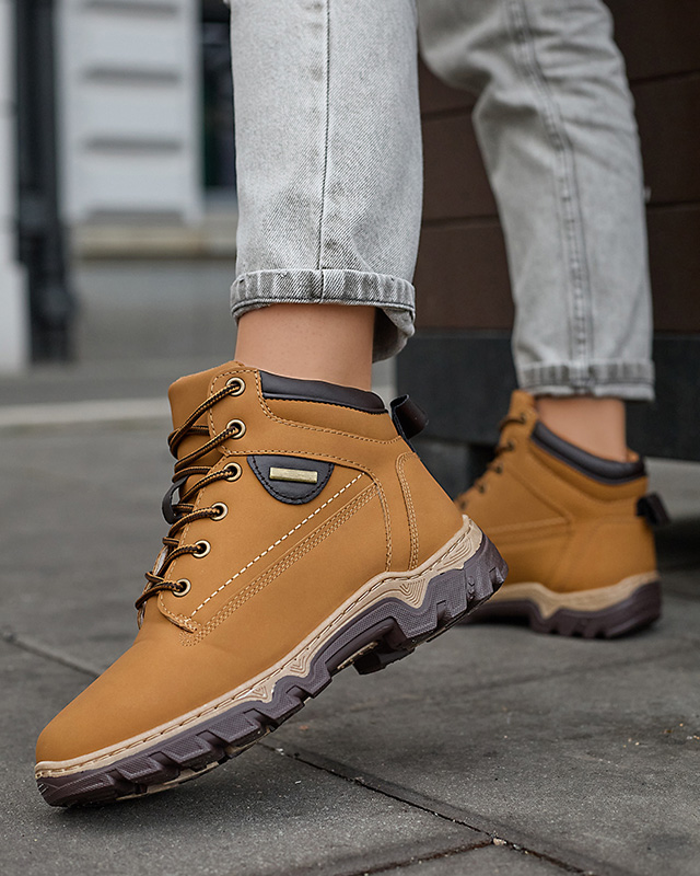 Světle hnědá dámská šněrovací trekingová od Wikers - Obuv