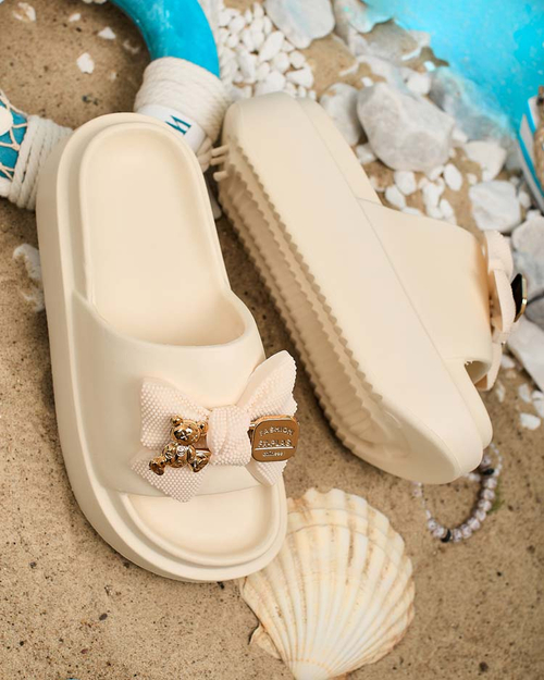 Royalfashion Жіночі гумові шльопанці з декоративним бантом Nilm