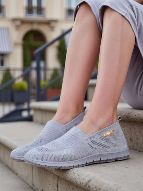 Royalfashion Жіночі спортивні лофери Sortpes