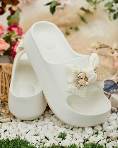 Royalfashion Dámské gumové žabky s ozdobnou mašlí Afeen