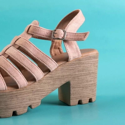OUTLET Růžové dámské sandály na vysokém podpatku Tamianka - Obuv