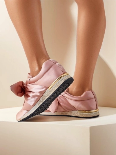 Royalfashion Жіночі кросівки з бантиком Socca