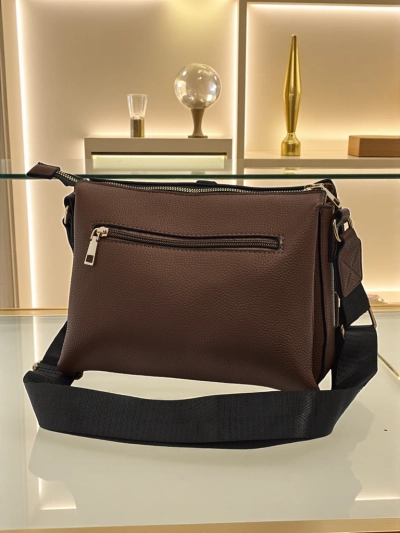 Kabelka Venezia Elegante z Ekologické Kůže v Tmavě Hnědé Barvě