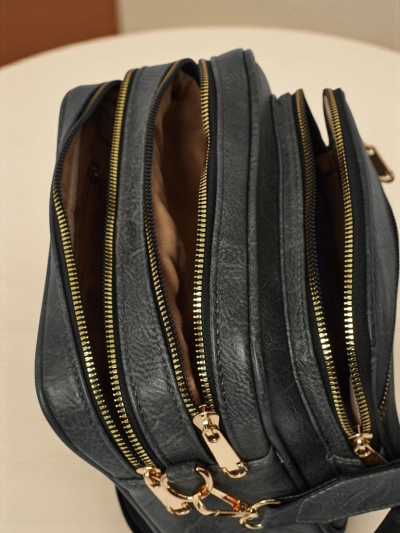 Malá dámská kabelka z eko kůže Hidden Thorn