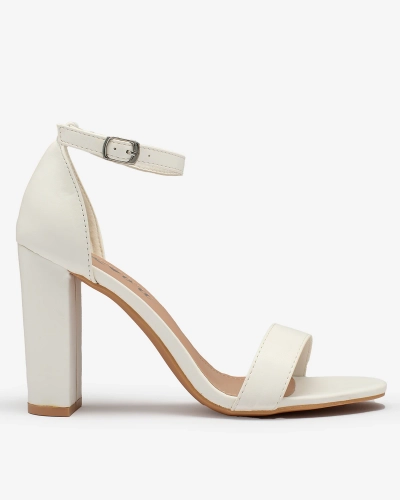 Royalfashion Білі жіночі босоніжки на високій шпильці Iocalia