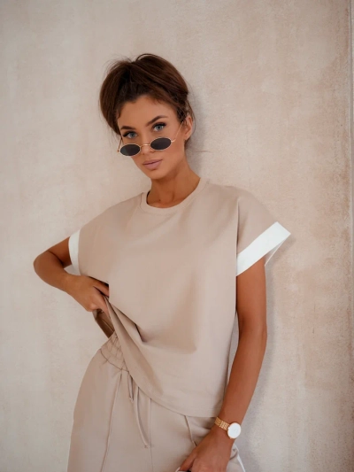 Royalfashion Жіночий котоновий комплект з коротким рукавом та розкльошеними штанами