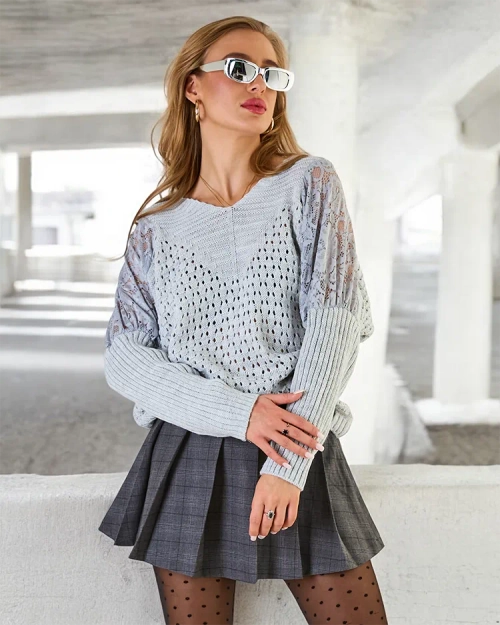 Royalfashion Жіночий ажурний светр з мереживом