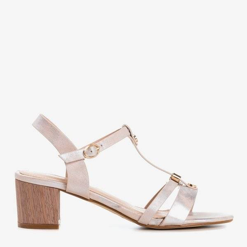 ВИХІД Бежеві жіночі босоніжки із срібним покриттям Samulico - Взуття