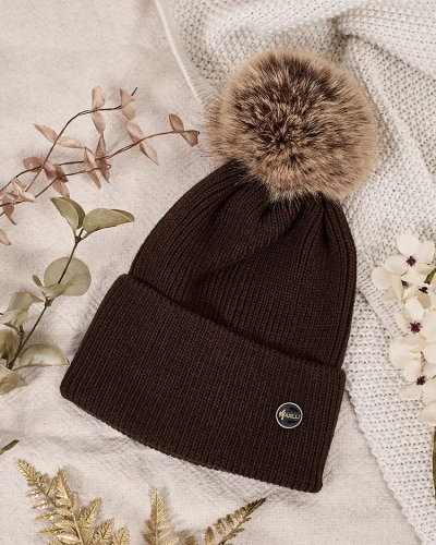 Жіноча зимова шапка Royalfashion з помпоном