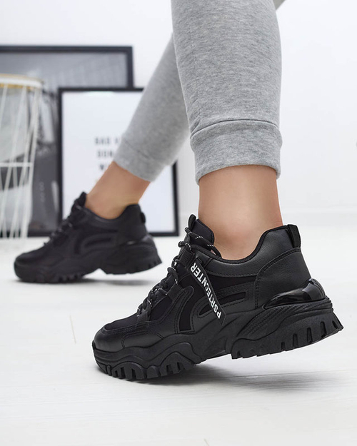 Чорні жіночі спортивні кросівки Evilpo- Footwear