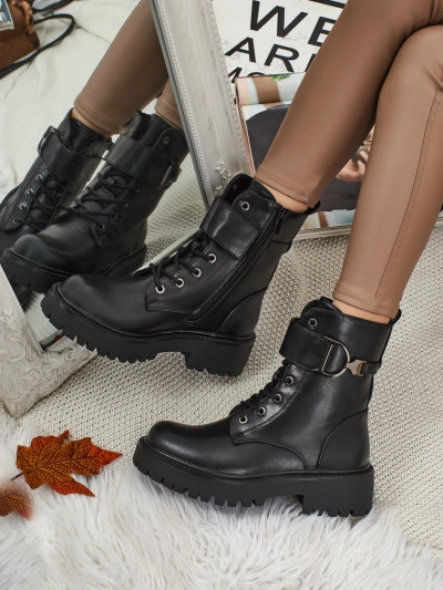 Dámské boty typu workery Sorevine