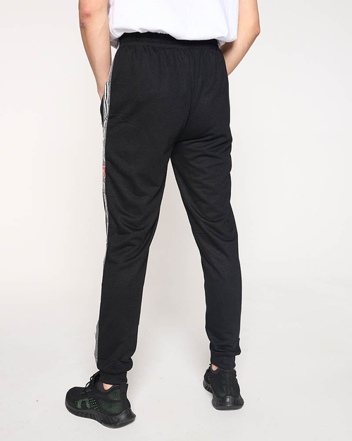 Чоловічі чорні спортивні штани з написами - Одяг