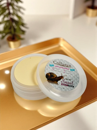 Освітлюючий крем для обличчя з колагеном та SPF4 - живильний