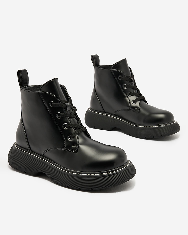 Royalfashion Bílé dámské šněrovací boty na pevné podrážce Terdi