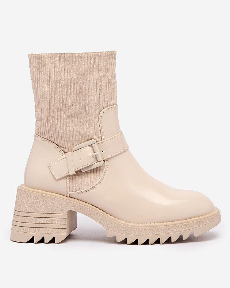 Royalfashion Cream Dámské kozačky Tedica na plochém podpatku