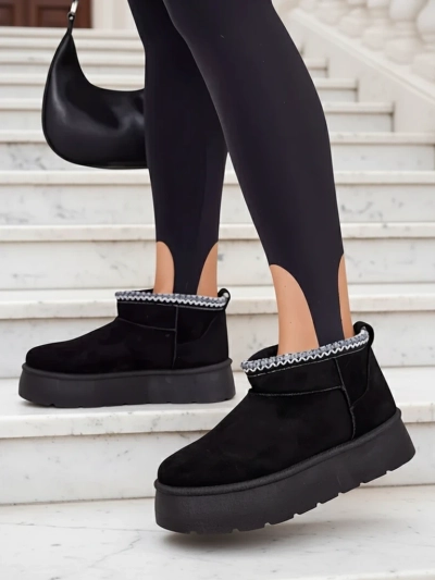 Royalfashion Dámské krátké boty a'la snow boots Xoalla