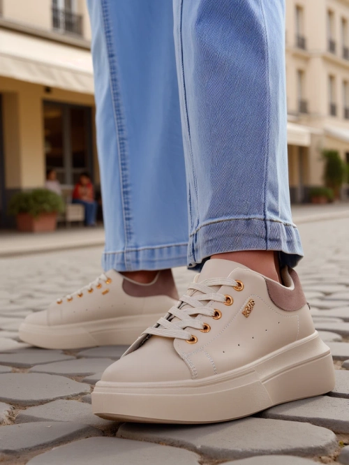 Royalfashion Жіночі кросівки Ofetorie