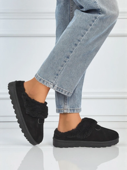 Короткі жіночі черевики a'la снігоходи з хутром Velour Fang