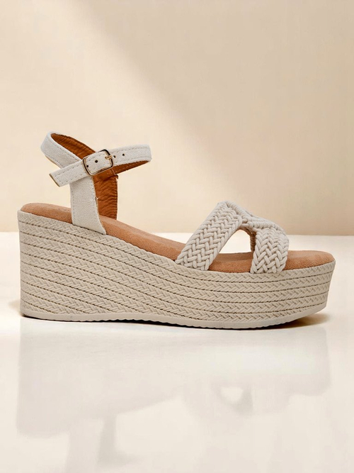 Royalfashion Жіночі босоніжки на танкетці плетені Sunny Day