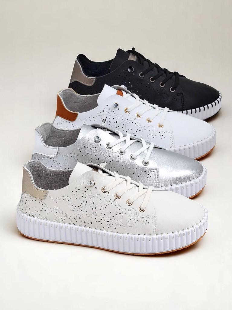 Royalfashion Dámské prolamované tenisky Luna Lace