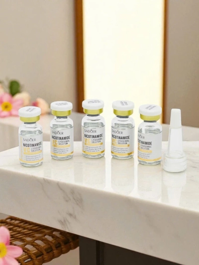 Sadoer Sada lyofilizovaného nikotinamidu a prášku s vitaminem C