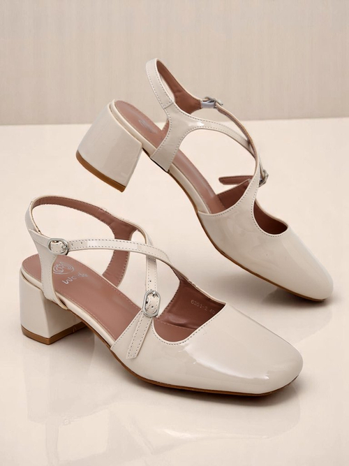 Royalfashion Жіночі туфлі на низьких підборах з декоративними ремінцями Lollita