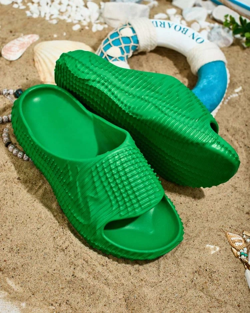 Жіночі гумові шльопанці Royalfashion Aroria