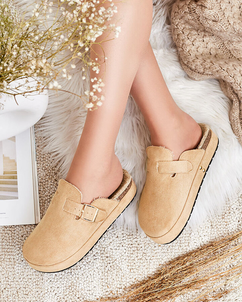 Royalfashion Dámské pantofle s ovčí kůží a přezkou Kajis