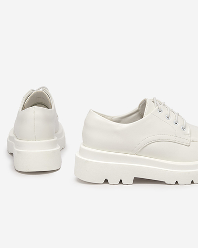 Bílé dámské polobotky z ekokůže se šněrováním Gerin - Obuv