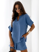 Глибокий блакитний небо