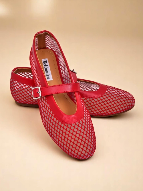 Royalfashion Жіночі балетки з вирізами та ремінцем Naommi