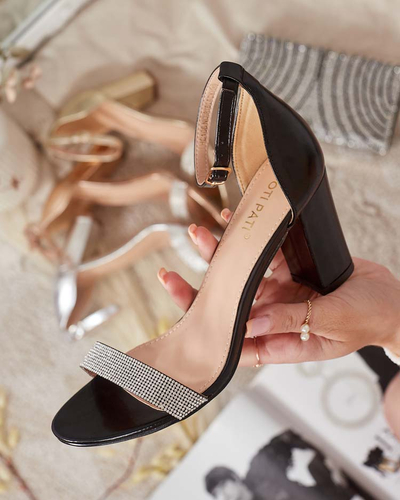 Royalfashion Жіночі босоніжки з цирконами Cemilces