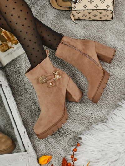 Dámské kotníkové boty eko semišové na sloupku Bearr