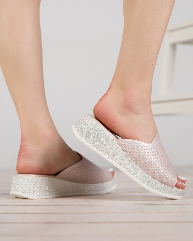 Lekisa růžové dámské prolamované pantofle na klínku se třpytkami - Boty