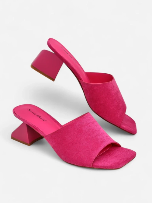 Жіночі шльопанці Royalfashion з декоративними підборами Vollatie