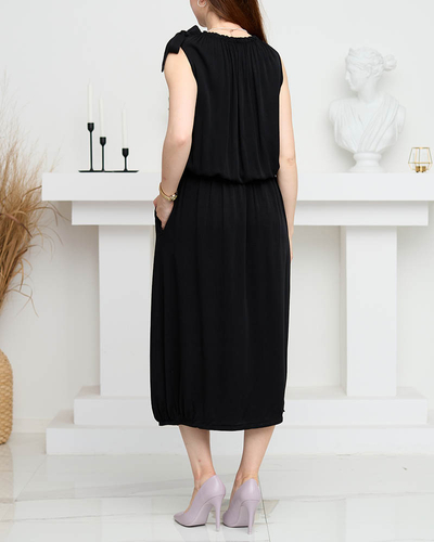 Жіноча чорна сукня міді без рукавів - Одяг