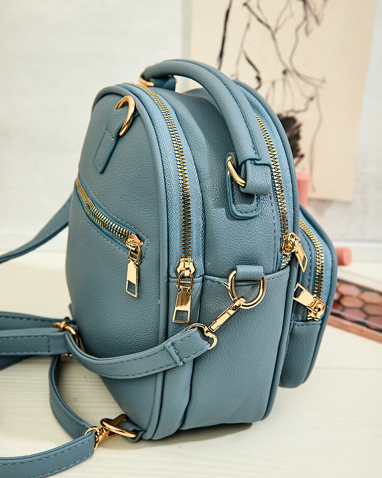 Royalfashion Malý dámský batoh z ekokůže s medvídkem