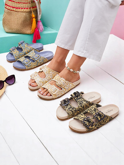Royalfashion Жіночі босоніжки з пряжками Samorra