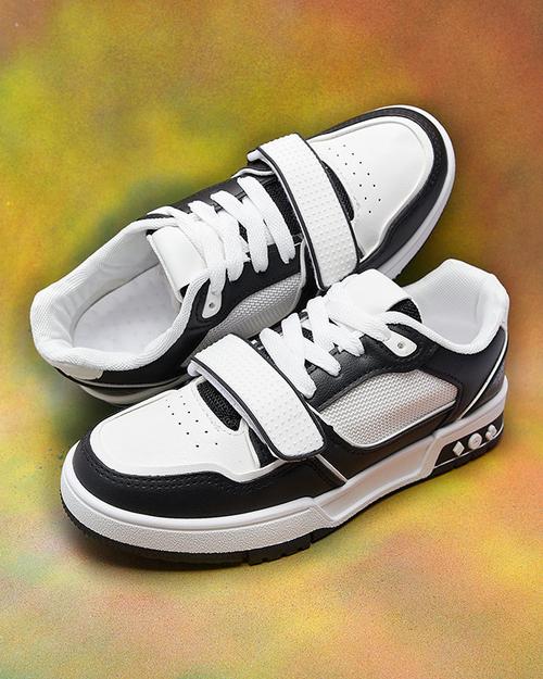 Жіночі спортивні кросівки біло-чорного кольору Xirrat- Footwear