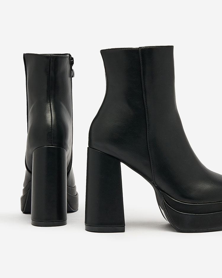 Royalfashion Černé dámské kozačky na jehle Atotona