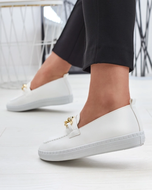 Жіночі білі мокасини з золотим декором Ellica- Footwear