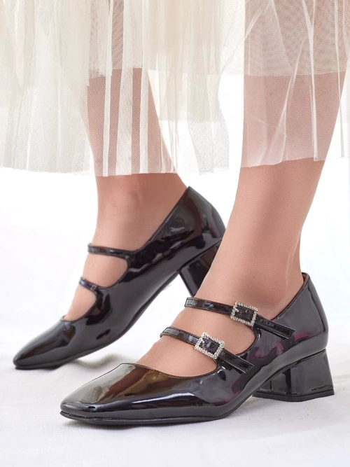 Royalfashion Гладкі жіночі туфлі на підборах з ремінцями Vible